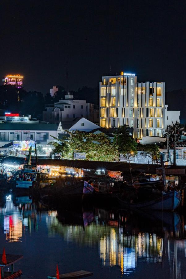 The Empire Hotel Phú Quốc Exterior foto